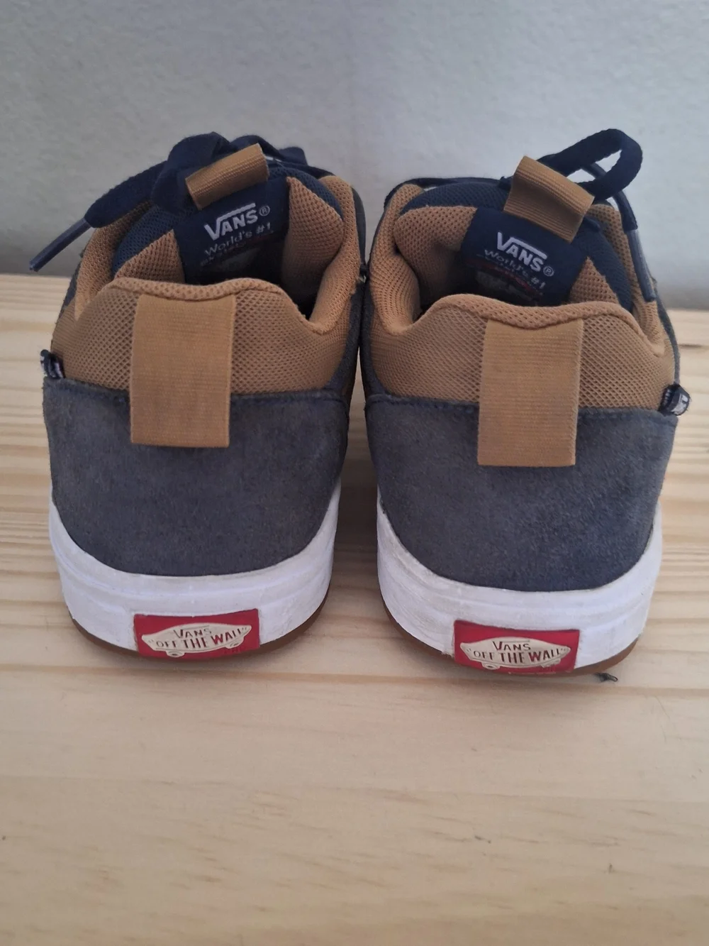 Vans Ultrarange Pro Dress Blue and Medal Bronze Suede Skate Mens Shoes Size 9